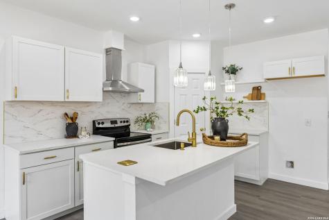 1722 W Ridgewood Court San Antonio TX 78201