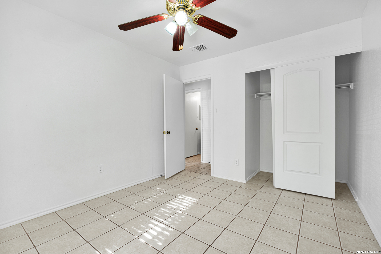 7242 Breeze Hollow San Antonio TX 78250