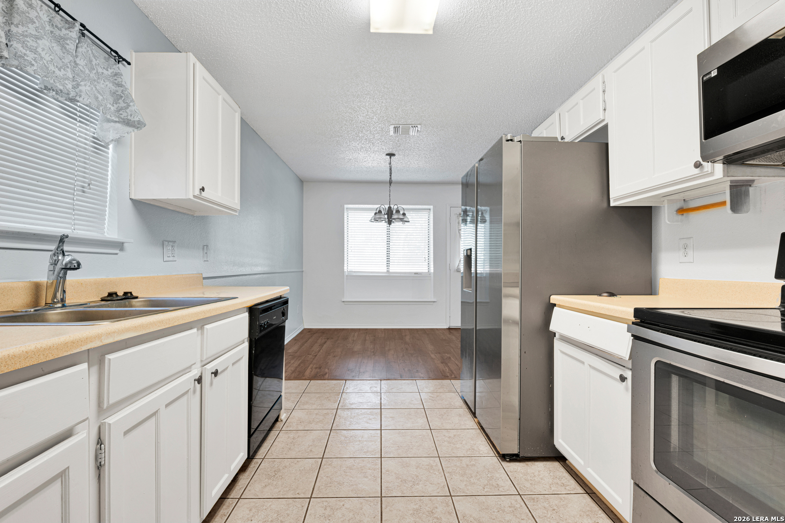 7242 Breeze Hollow San Antonio TX 78250