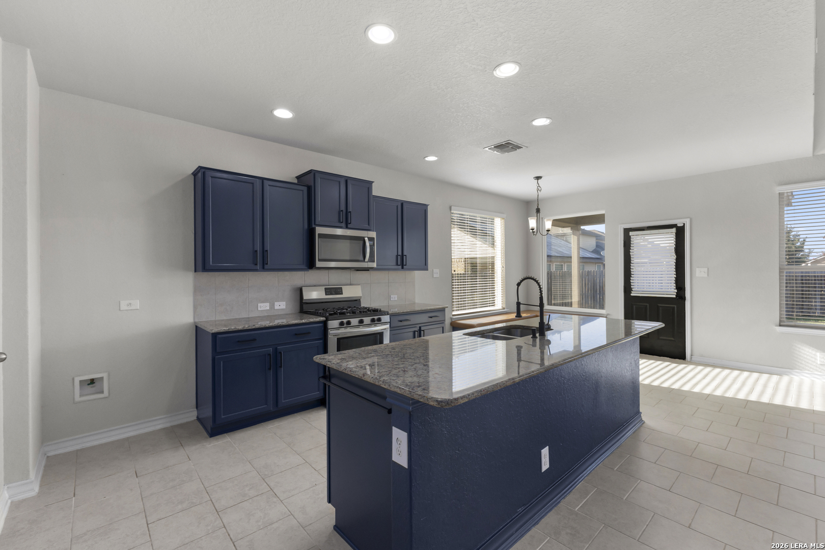 13835 Fredrick Hill San Antonio TX 78254