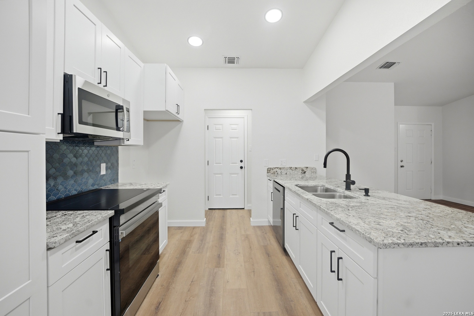 9134 Tree Village San Antonio TX 78250