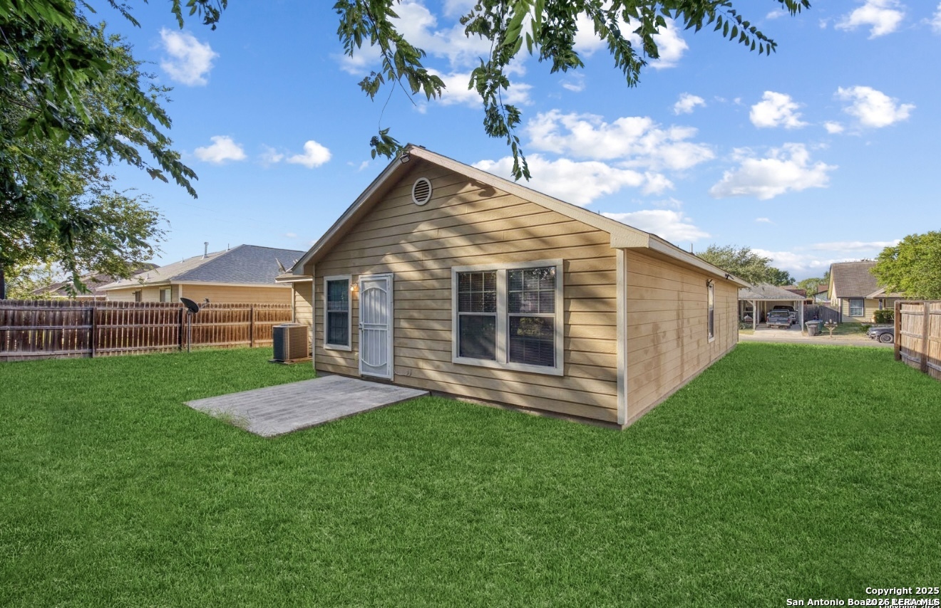 515 Belcross San Antonio TX 78237