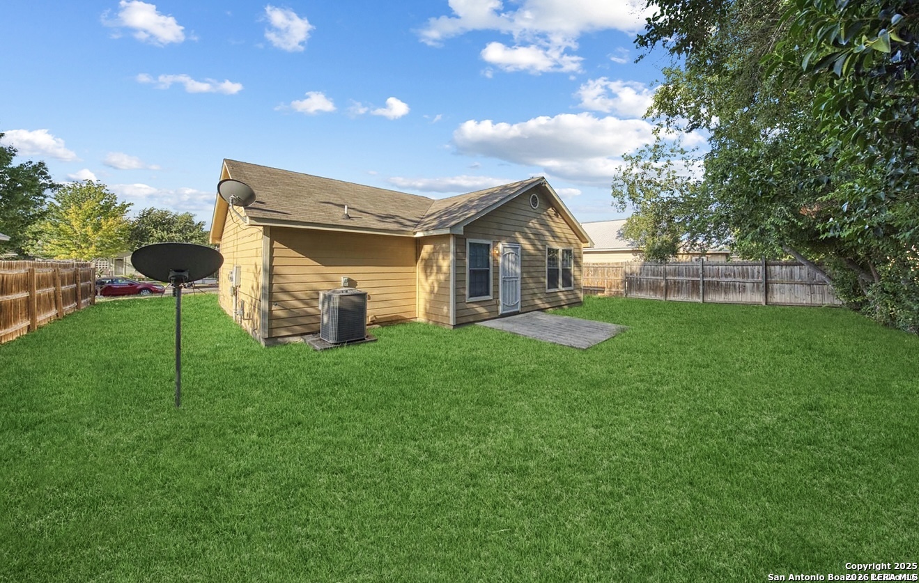 515 Belcross San Antonio TX 78237