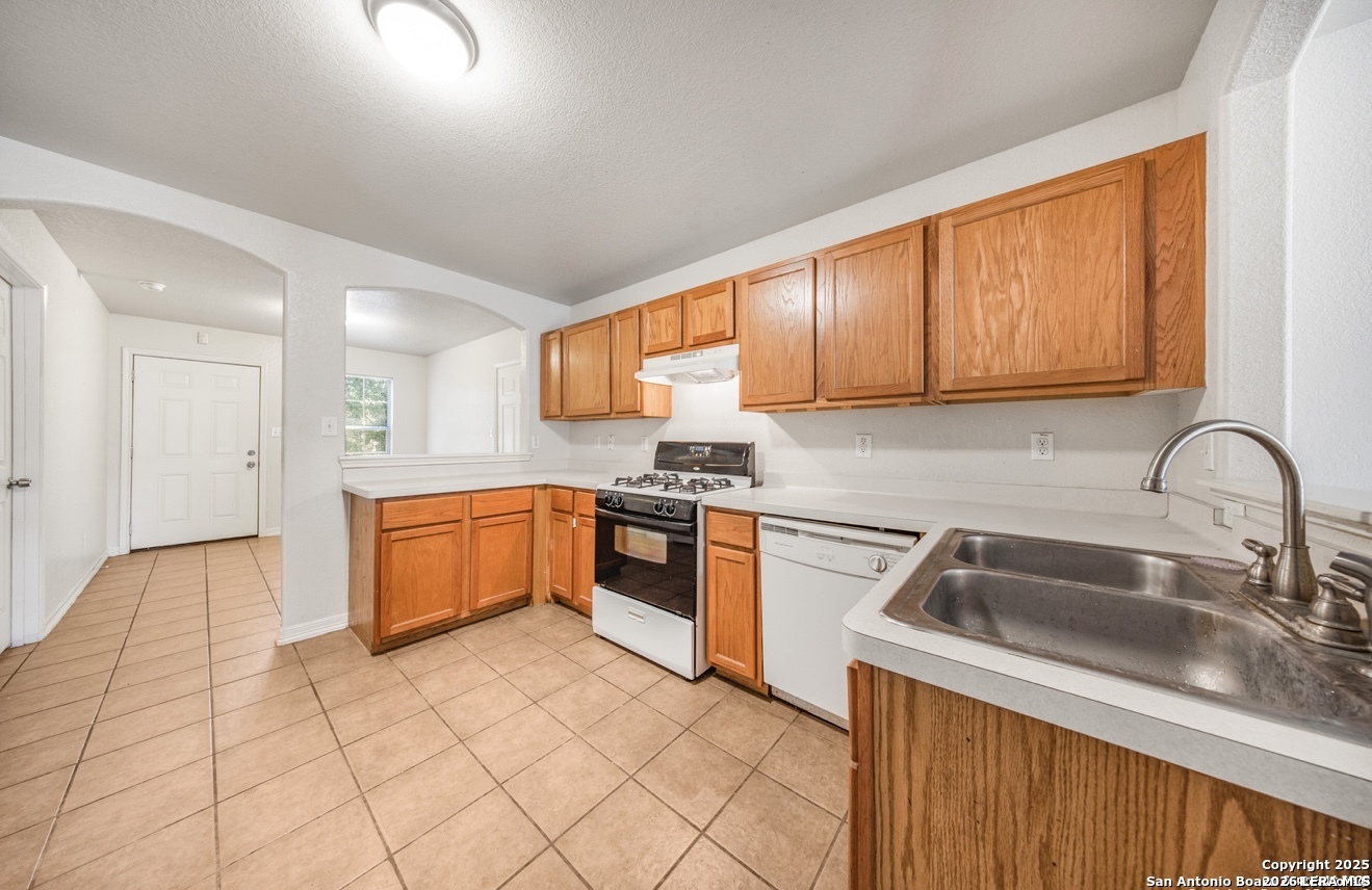 515 Belcross San Antonio TX 78237