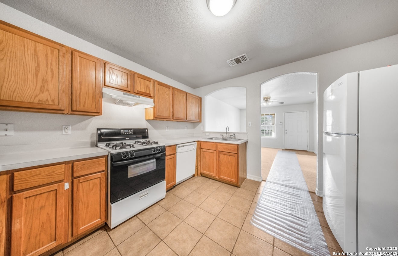 515 Belcross San Antonio TX 78237