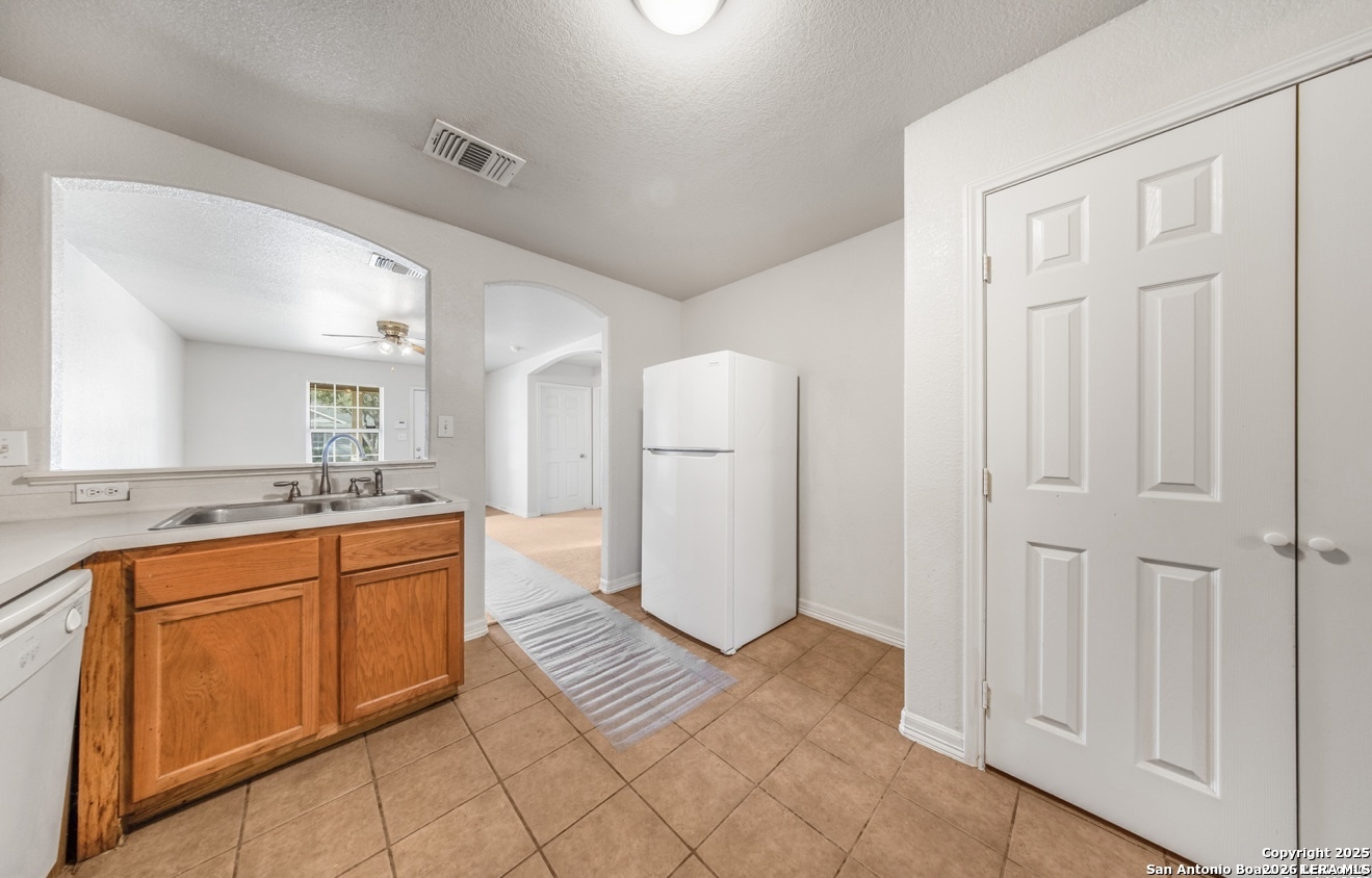 515 Belcross San Antonio TX 78237