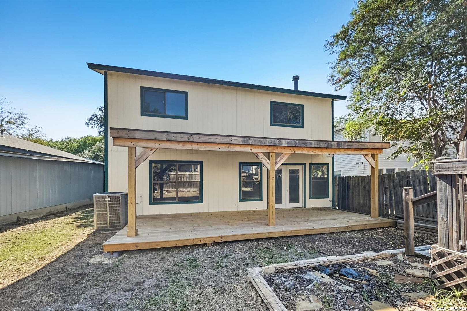 818 Meadow Dale Converse TX 78109