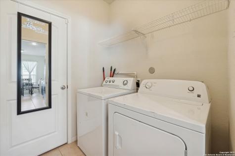 11933 Luckey Falls San Antonio TX 78252