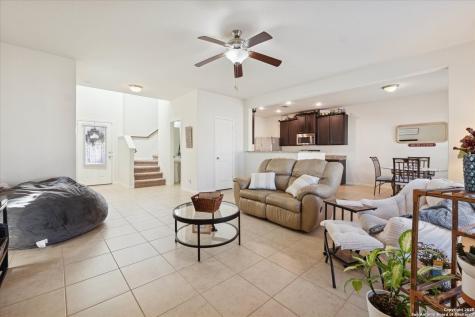 11933 Luckey Falls San Antonio TX 78252
