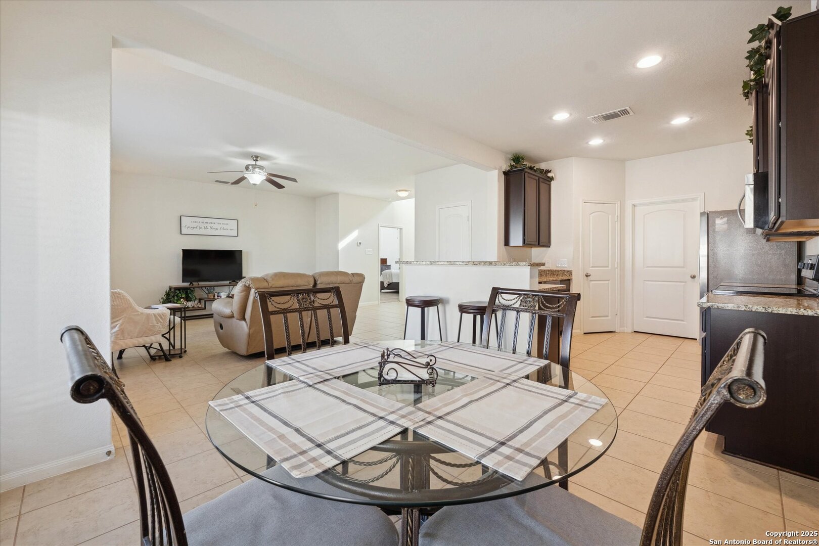 11933 Luckey Falls San Antonio TX 78252