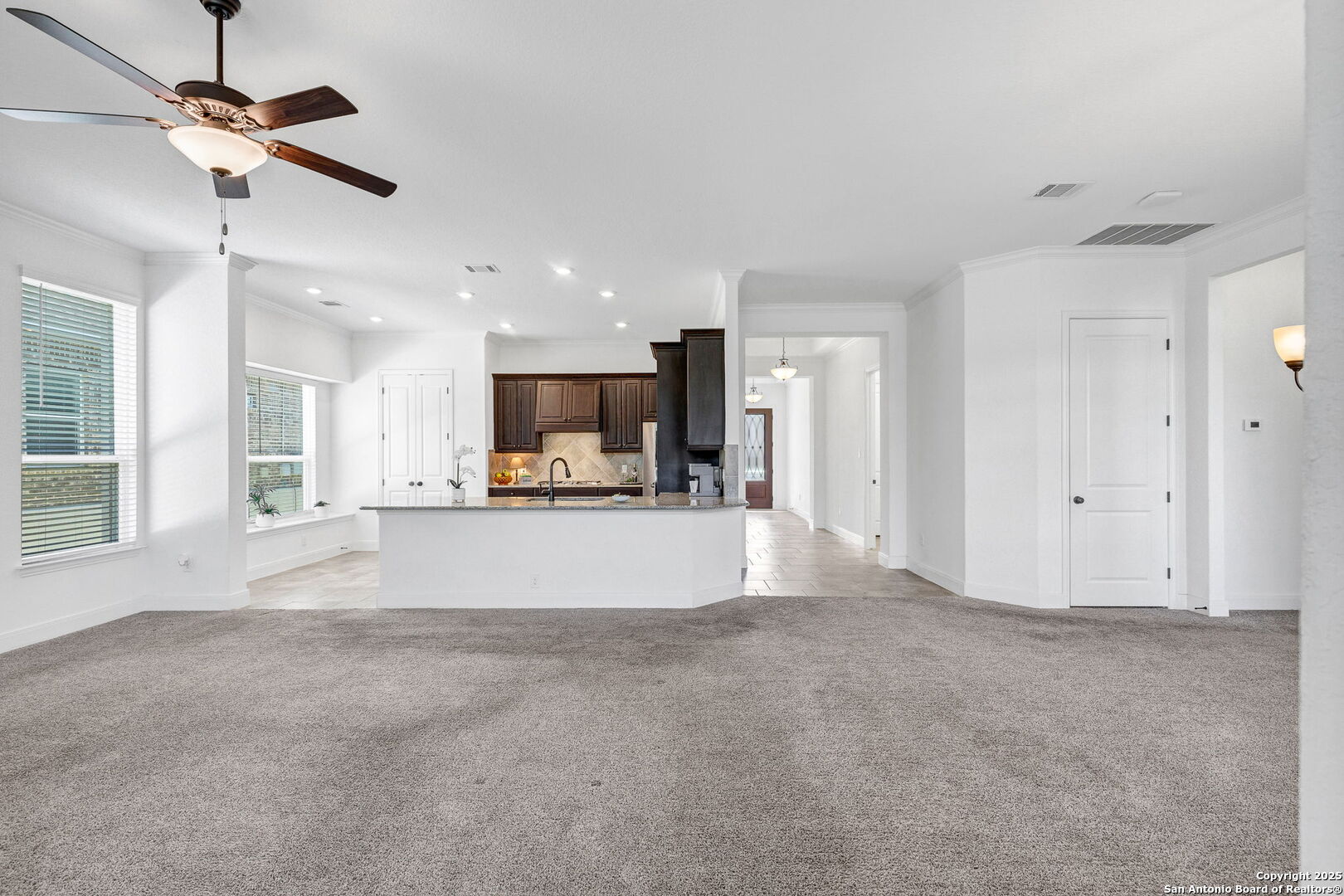 5015 Country Nest San Antonio TX 78253