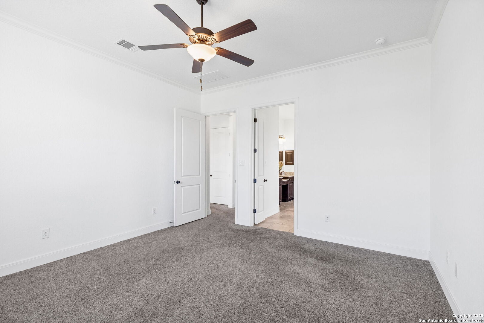 5015 Country Nest San Antonio TX 78253