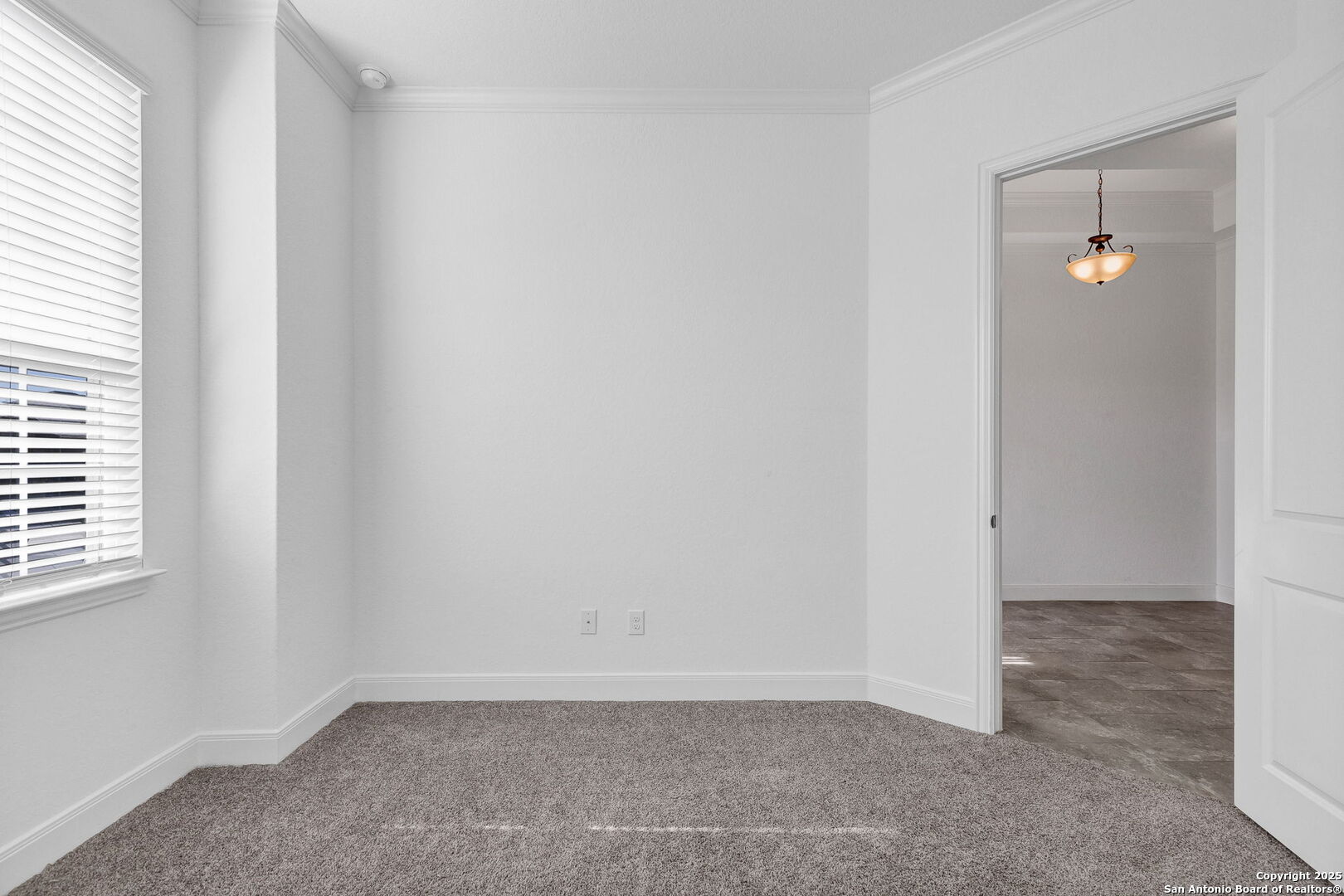 5015 Country Nest San Antonio TX 78253