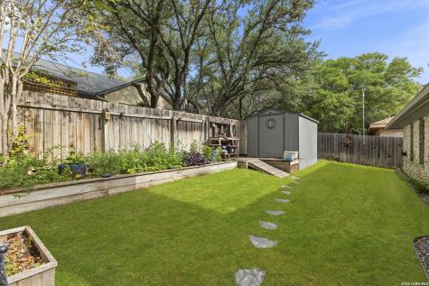 16907 Hidden Timber Wood San Antonio TX 78248