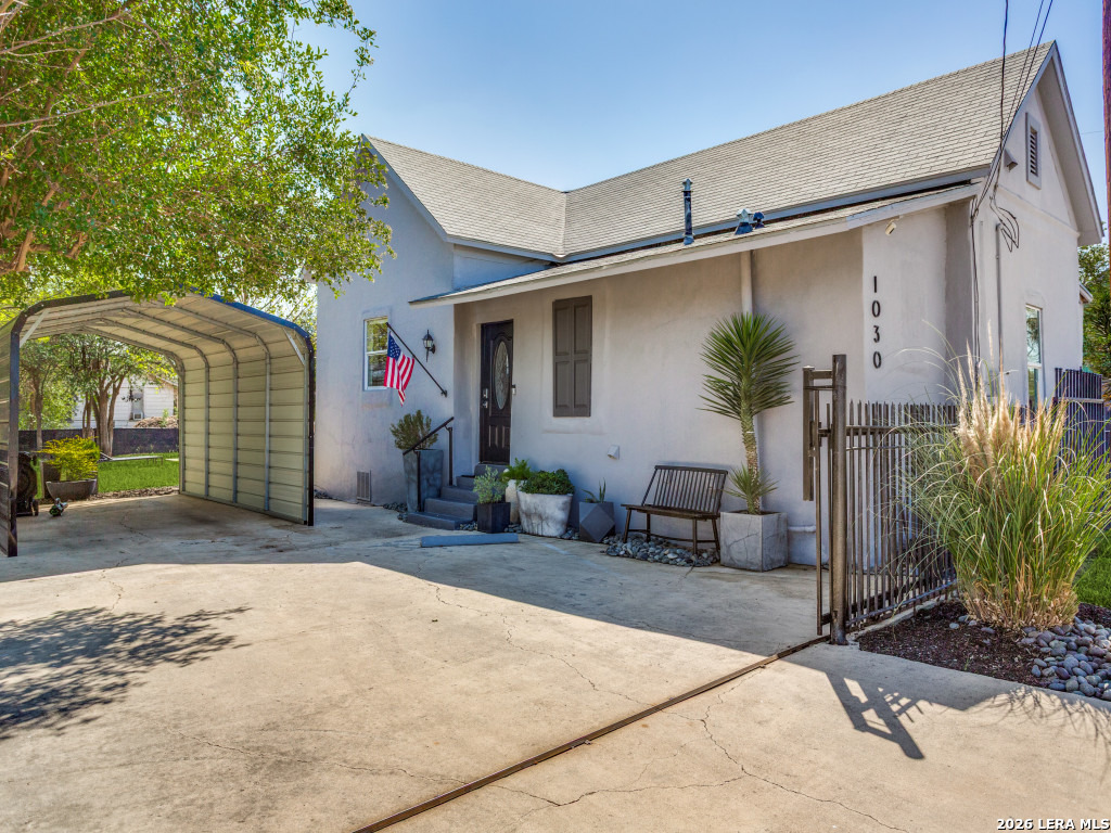 1030 Montana San Antonio TX 78203