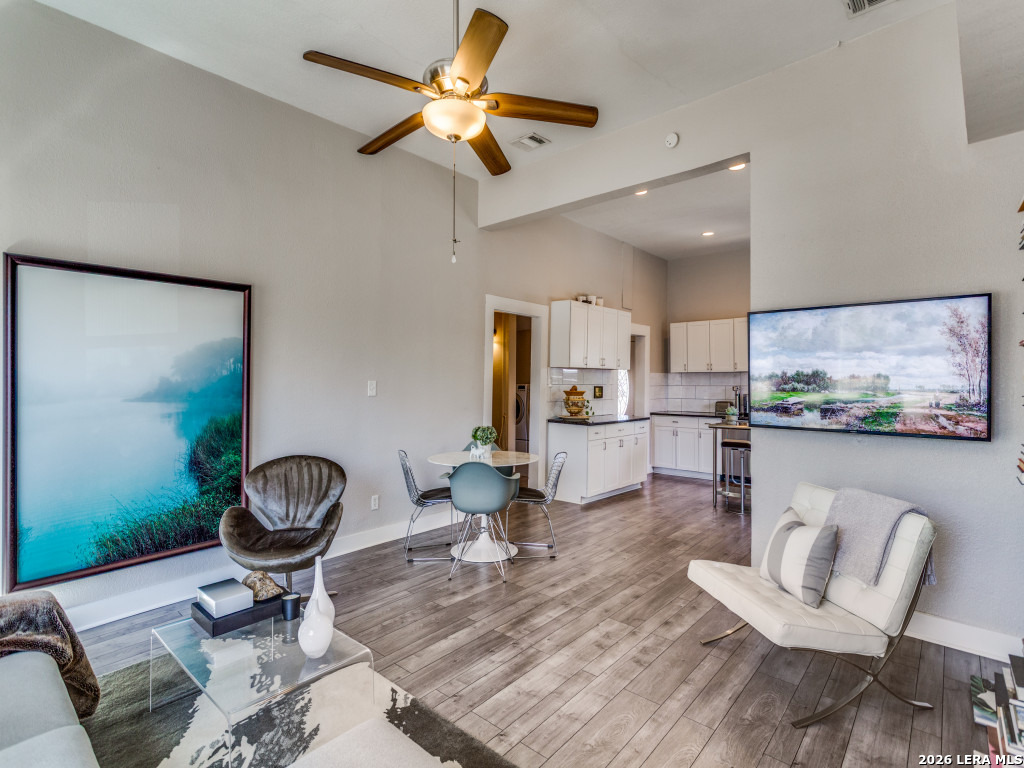 1030 Montana San Antonio TX 78203