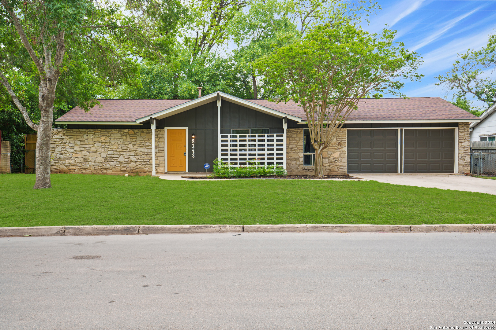 8243 Quail Creek Drive San Antonio TX 78218