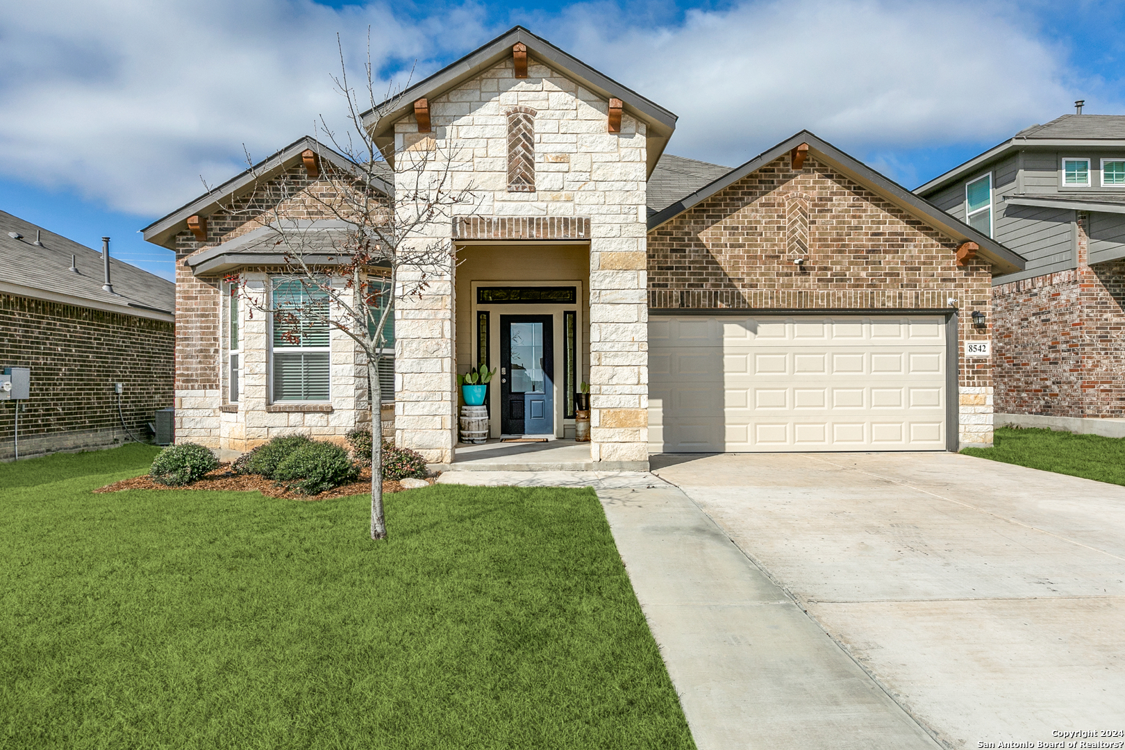 8542 Knapp Rise San Antonio TX 78254