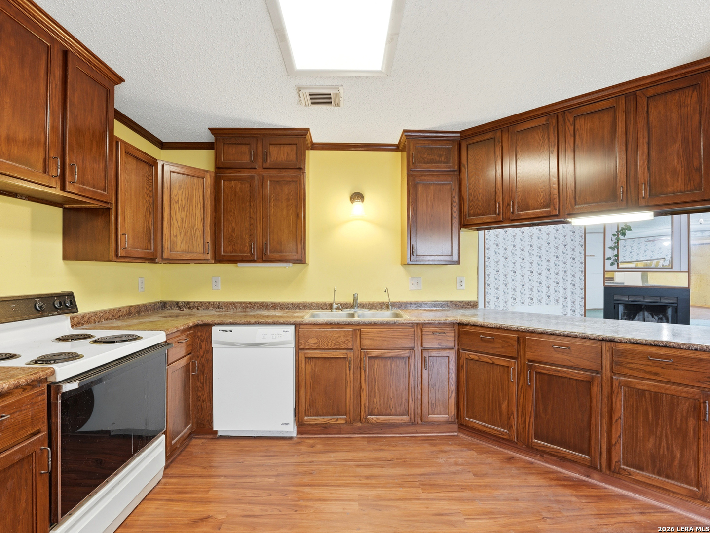13915 Grove Patch San Antonio TX 78247