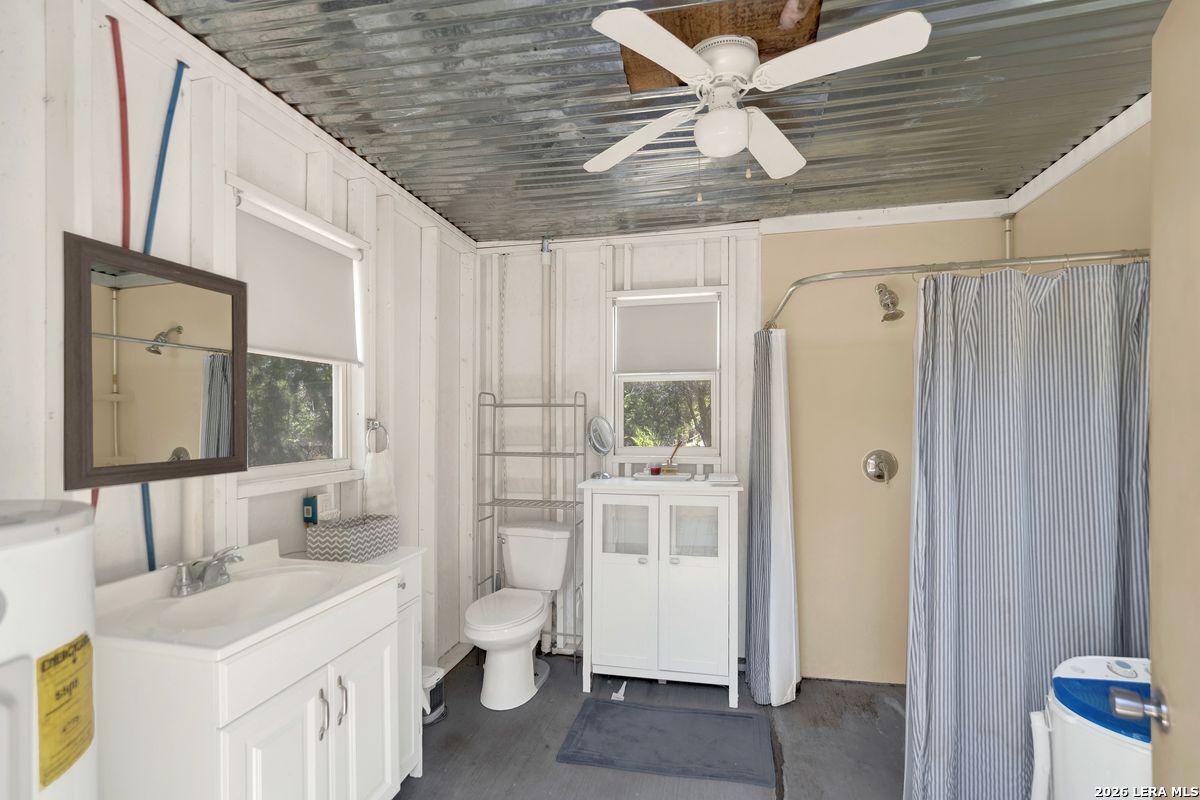 223 Canyon View Drive Pipe Creek TX 78063