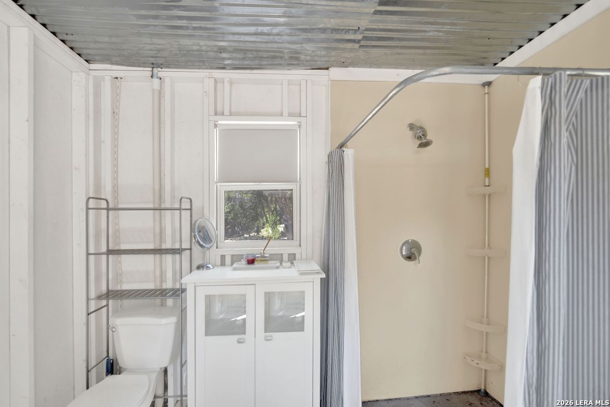 223 Canyon View Drive Pipe Creek TX 78063