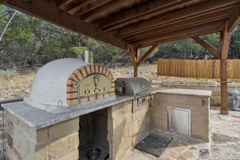 222 Longwood New Braunfels TX 78132