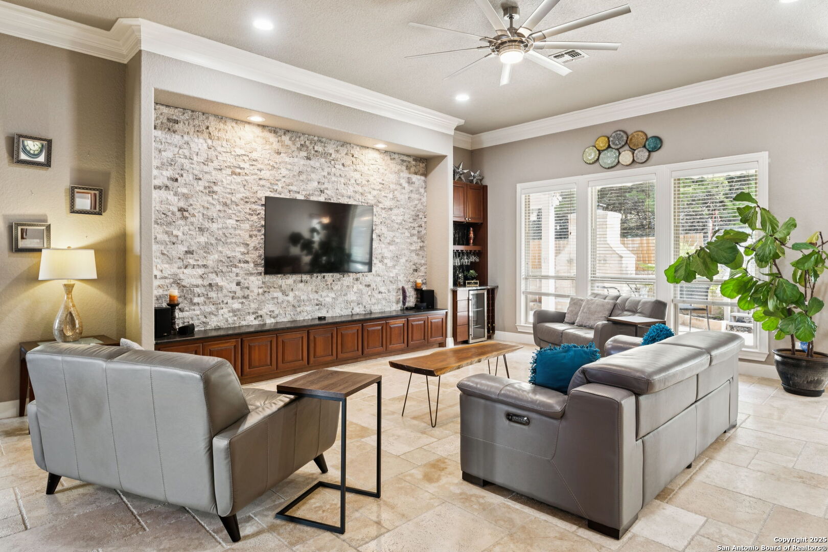 222 Longwood New Braunfels TX 78132