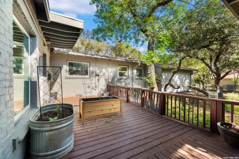 114 Wagon Trail Road Shavano Park TX 78231