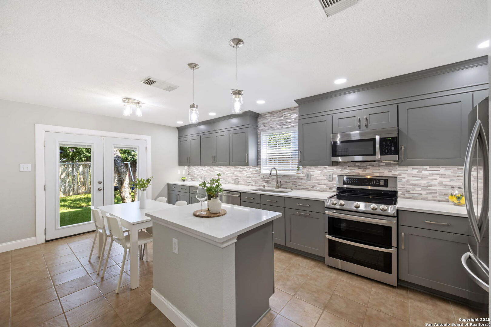 59 Viking Oak San Antonio TX 78247