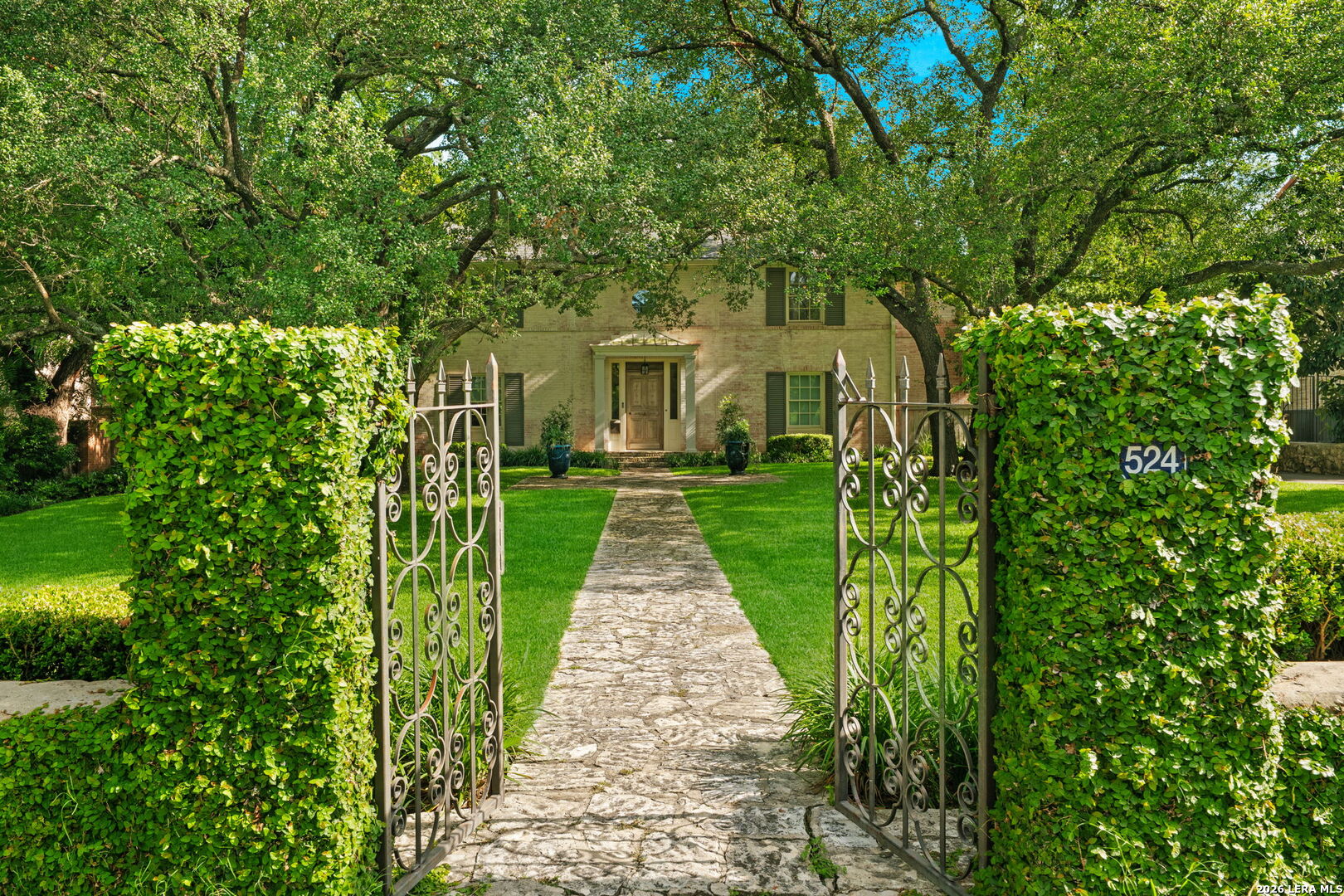 524 Terrell Road Terrell Hills TX 78209