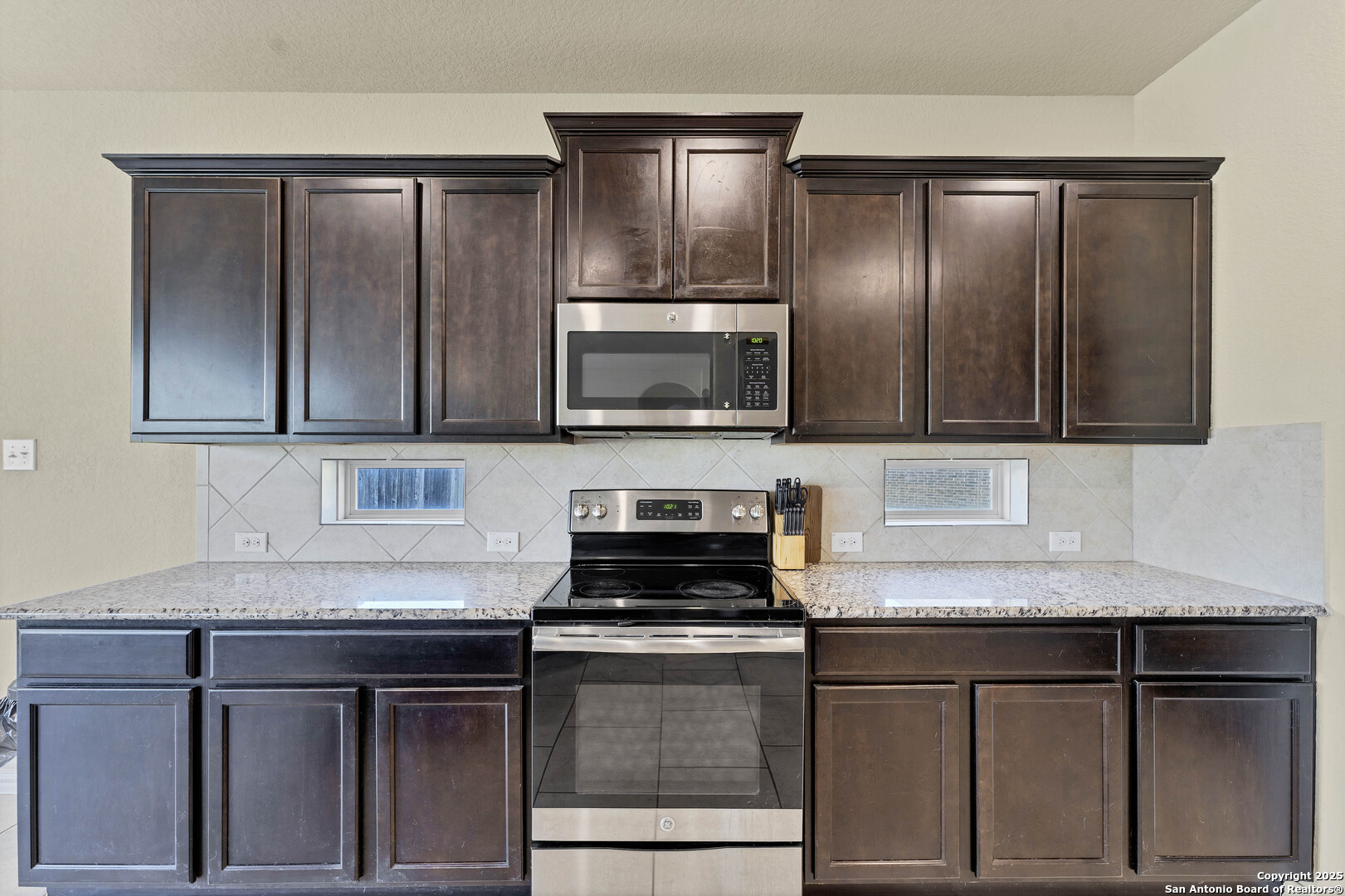 5613 Cross Over New Braunfels TX 78132