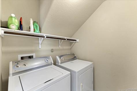 5613 Cross Over New Braunfels TX 78132