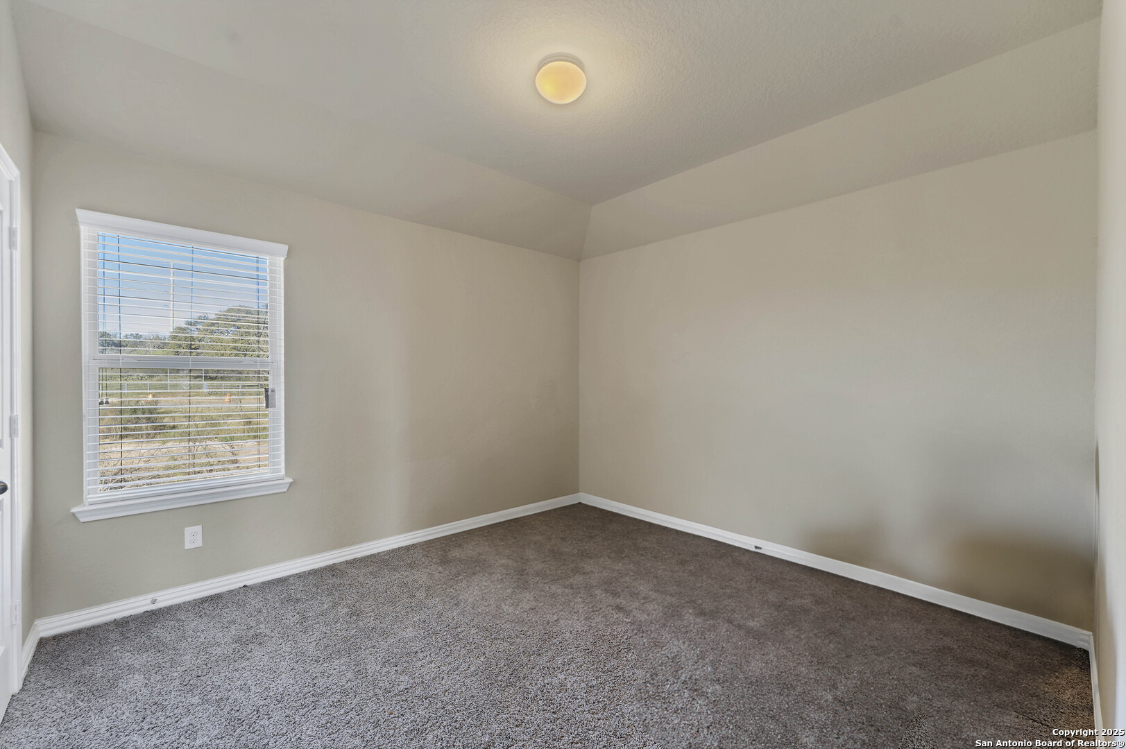 5613 Cross Over New Braunfels TX 78132