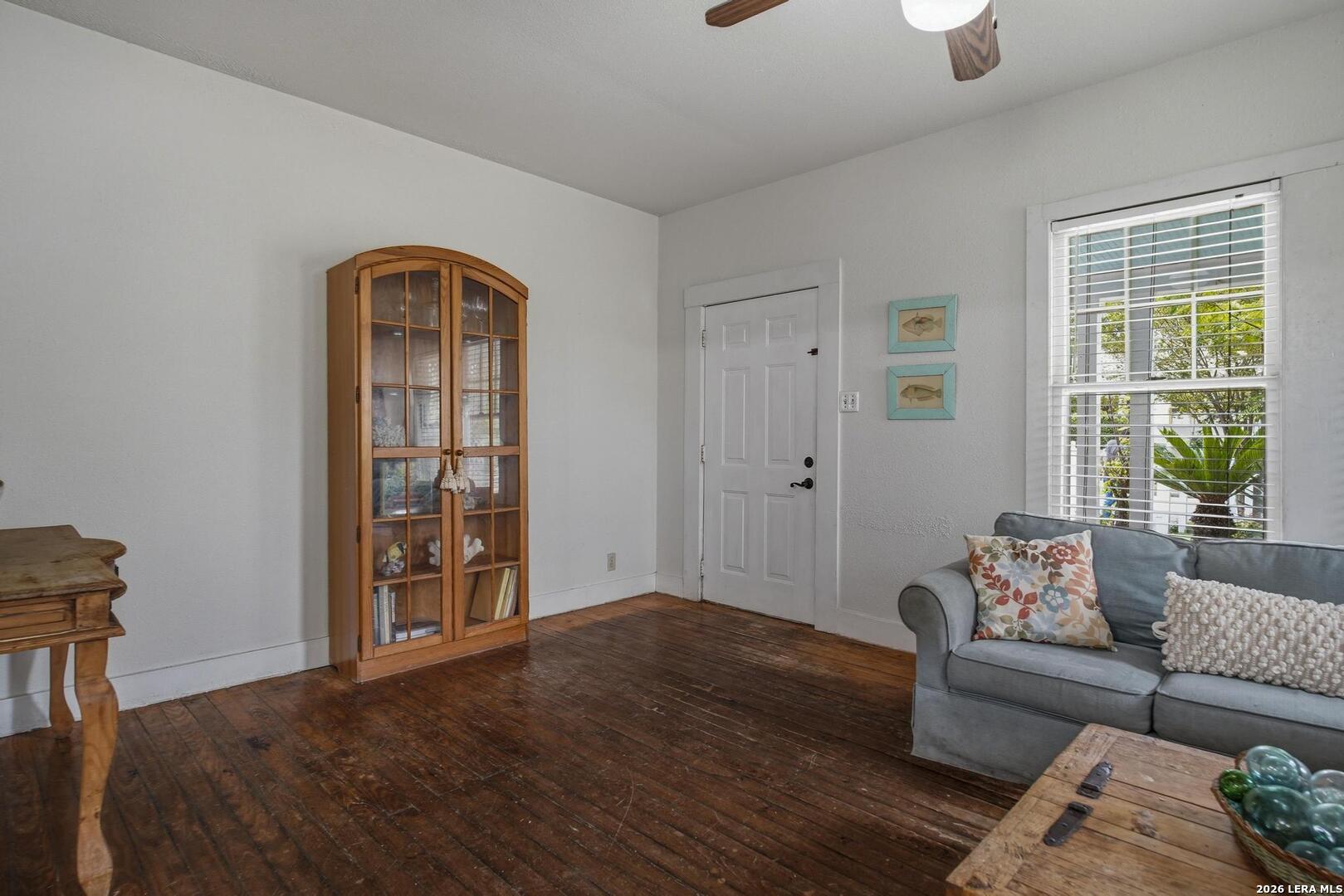 511 W Hollywood Avenue San Antonio TX 78212