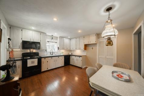 119 Post Oak Road La Vernia TX 78121