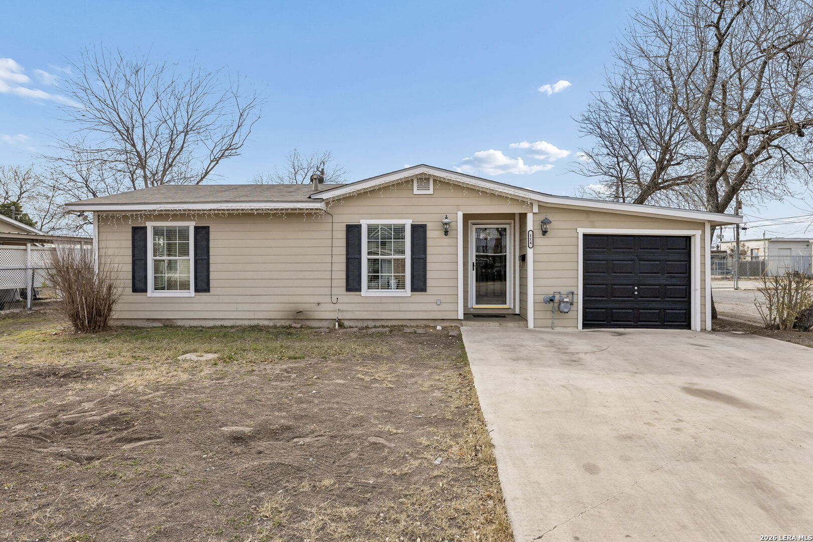 114 E Hutchins Place San Antonio TX 78221