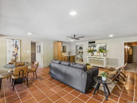 850 Estes Avenue San Antonio TX 78209