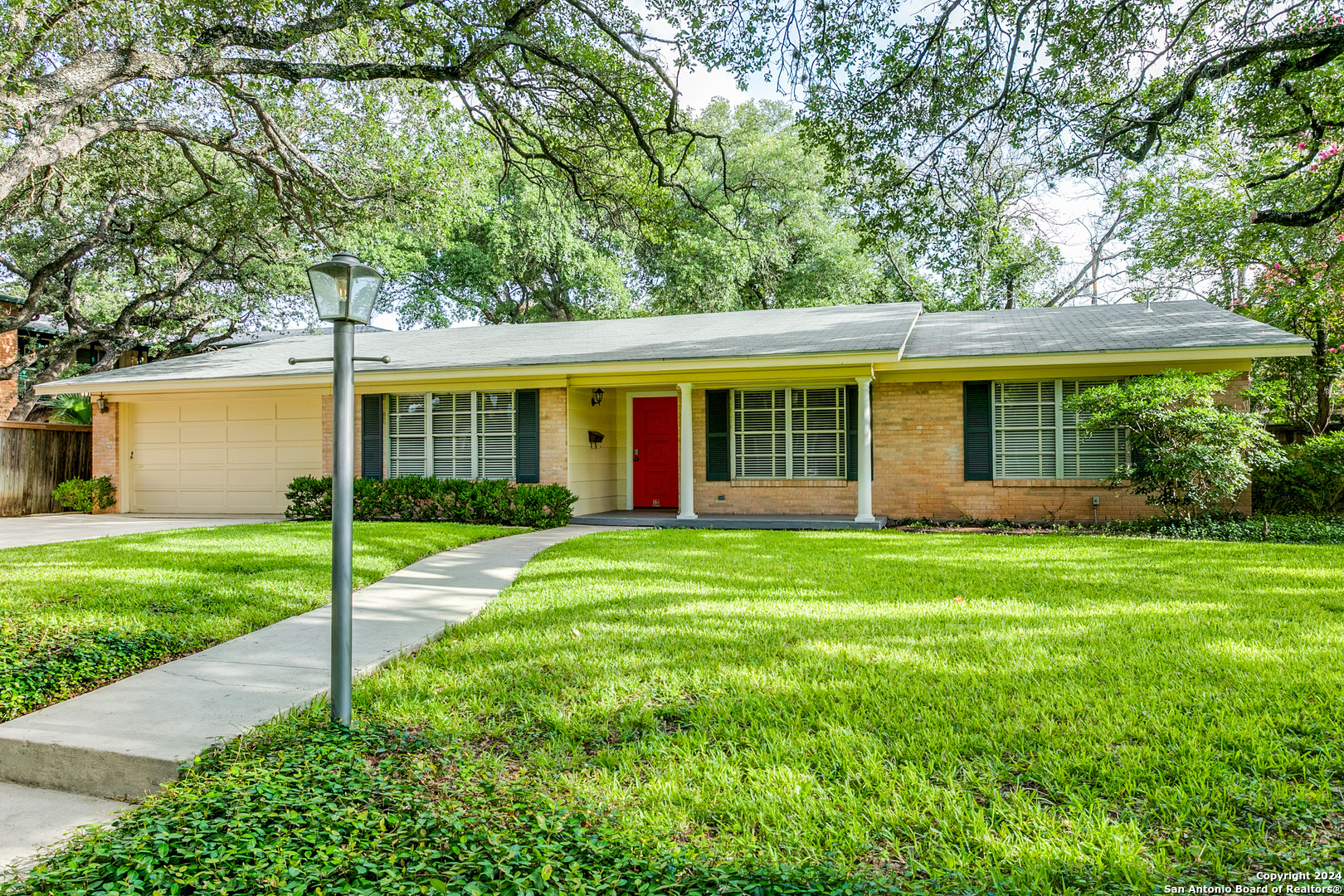 111 Brightwood Place San Antonio TX 78209