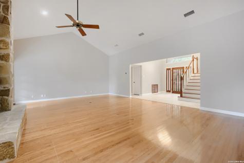 318 Country Wood Drive San Antonio TX 78216