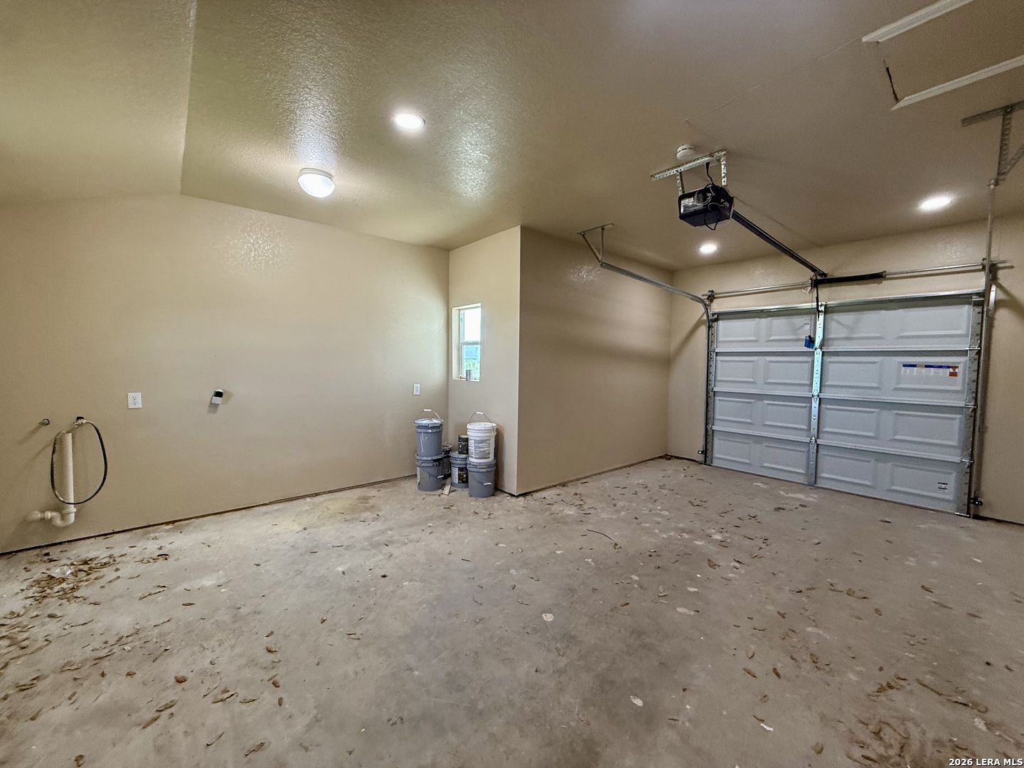 1019 Cr 160 Kenedy TX 78119