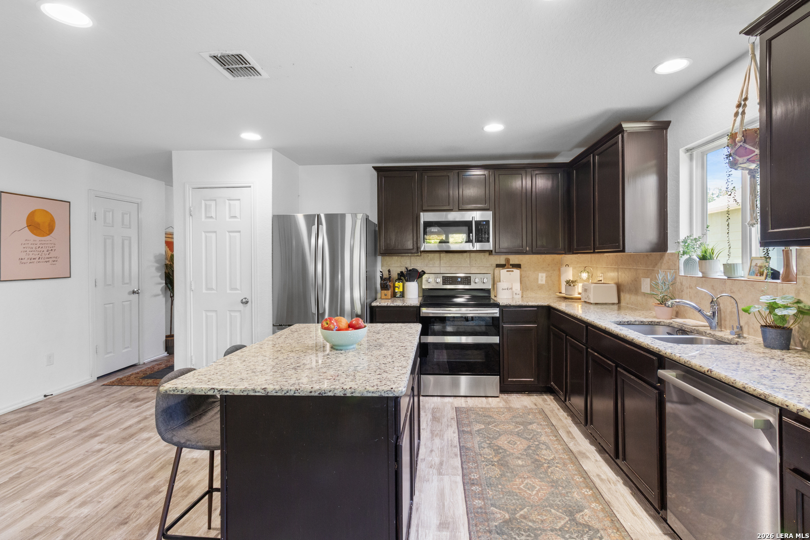3727 Indian Hills Selma TX 78154