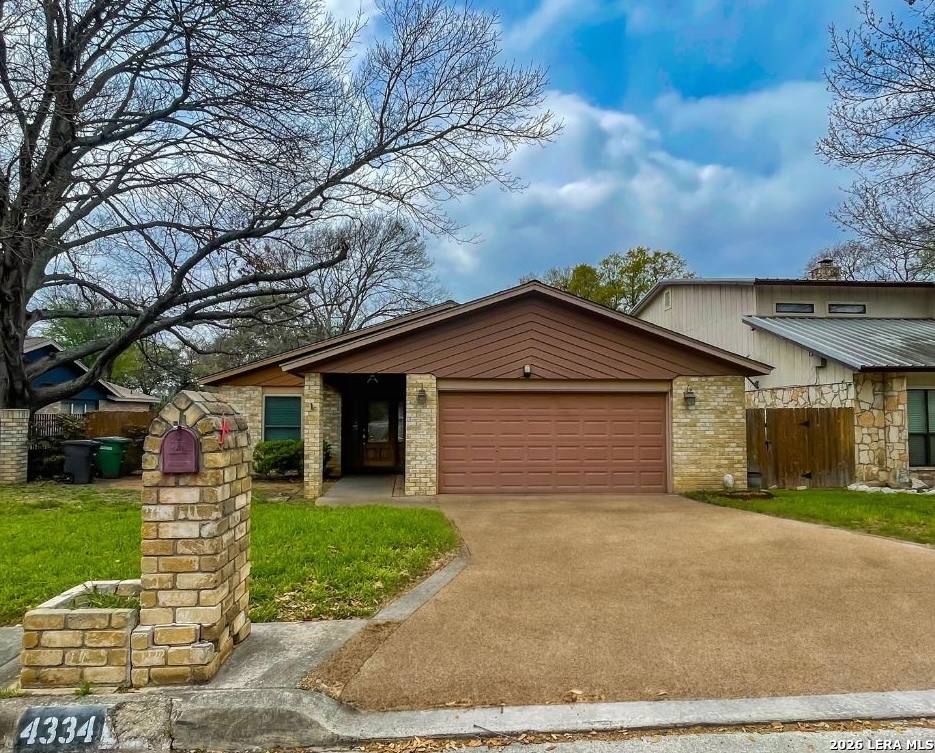 4334 Hollow Hill Drive San Antonio TX 78217