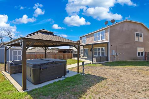 1410 Barker Bay San Antonio TX 78245