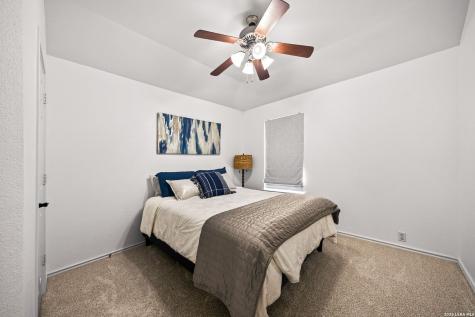 2202 Encino Dew San Antonio TX 78259