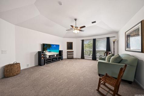 2202 Encino Dew San Antonio TX 78259