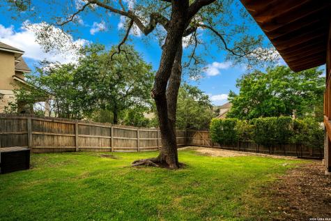 2202 Encino Dew San Antonio TX 78259