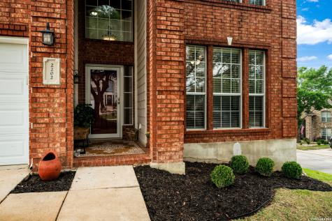 2202 Encino Dew San Antonio TX 78259
