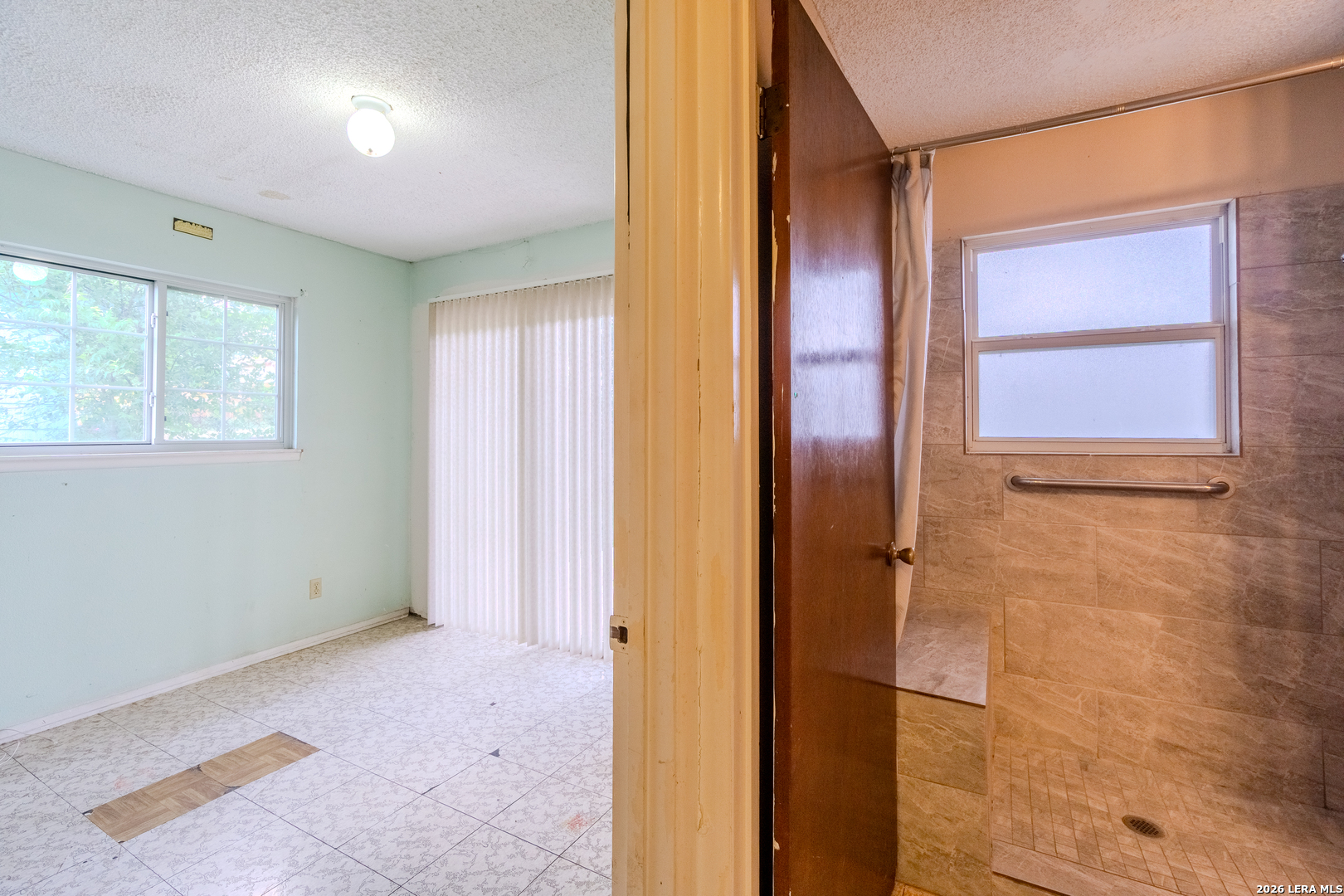 5230 Overpool Street San Antonio TX 78228
