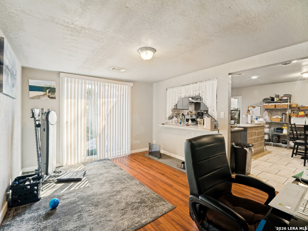 7111 Glen Grove San Antonio TX 78239