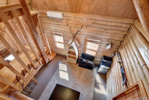 920 Pebble Beach Drive NW Lakehills TX 78063
